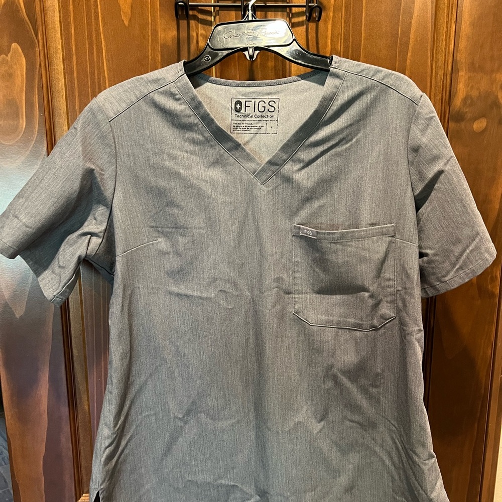 Figs Caterina one pocket scrub top